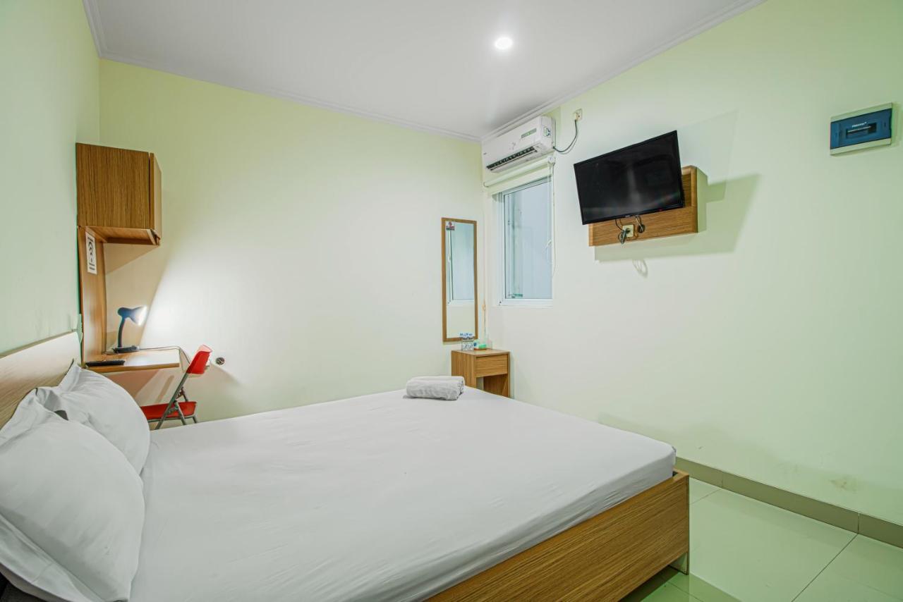 Mutiara Kostel Hotell Bintaro Exteriör bild