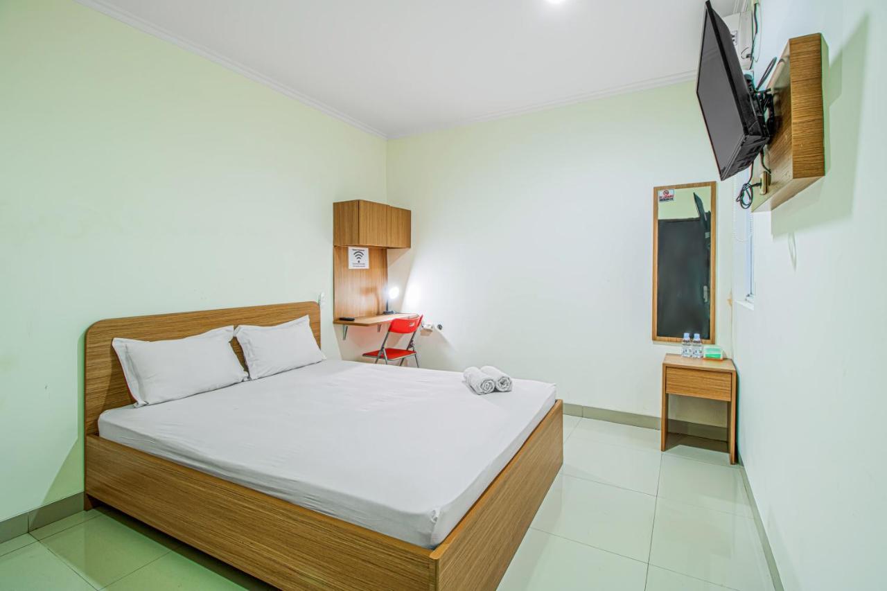 Mutiara Kostel Hotell Bintaro Exteriör bild