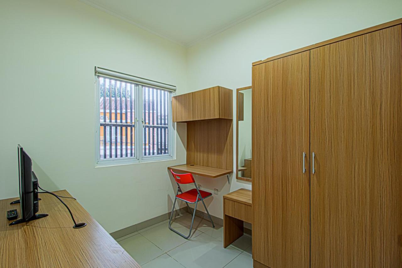 Mutiara Kostel Hotell Bintaro Exteriör bild