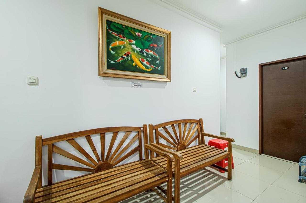 Mutiara Kostel Hotell Bintaro Exteriör bild